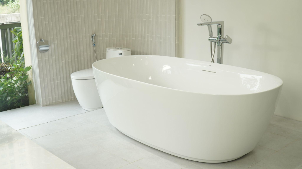 bathtub reglazing in NY