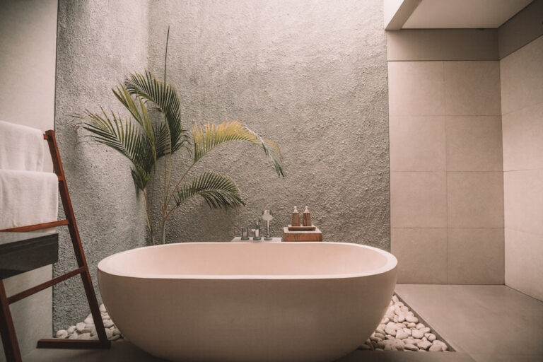 An image of a ceramic reglazed bathtub