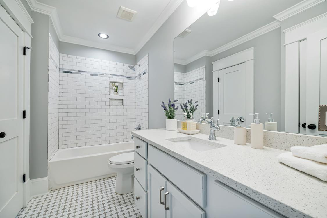 An image of a white reglazed bathroom